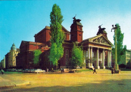 2 AK Bulgarien / Bulgaria * 2 Ansichten Des Nationaltheaters „Iwan Wasow“ In Der Hauptstadt Sofia * - Bulgarie