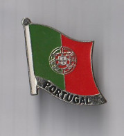 PIN'S THEME VILLE PAYS  PORTUGAL  DRAPEAU - Villes