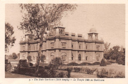 KAPURTHALA, PUNJAB, INDIA - THE STATE GURDWARA (SIKH TEMPLE) ~ A VINTAGE CARD #240328 - Indien