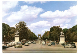 Paris,le Champs élysées Et L'arc De Triomphe - Arc De Triomphe