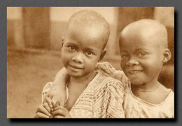 CAMEROUN - PETITES JUMELLES ORPHELINES RECUEILLIES PAR LA MISSION D' OMVAN  (scan Recto-verso) PFRCR00033P - Kamerun