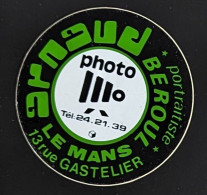 AUTOCOLLANT PHOTO ILLO -ARNAUD BEROUL - LE MANS 72 SARTHE - MAGASIN COMMERCE PHOTOGRAPHE PHOTOGRAPHIE - Pegatinas