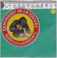 C909 FROMAGE  PETIT CAMEMBERT DE LA TOUVRE CHARENTE GORILLE - Fromage