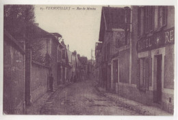 France - 78 - Vernouillet - Rue De Mantes - Reproduction D'une Carte Postale Ancienne  - 6554 - Vernouillet