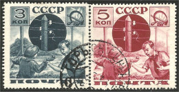 772 Russie 1936 Pionniers Electricité Electricity (RUC-437) - Elektriciteit