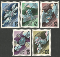 774 Russie Espace Space Satellites Communications MNH ** Neuf SC (RUS-39) - Nuevos