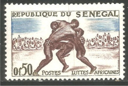 796 Senegal Lutte Wrestling MH * Neuf (SEN-12) - Ringen