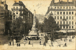 France (69) Rhône - Lyon - Place De La République Et Monument Carnot - Andere & Zonder Classificatie