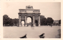 Photo Originale - 1941 - Guerre 1939/45 - PARIS Sous L'occupation Allemande -  Arc De Triomphe Du Carrousel - Krieg, Militär