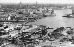 Dunkerque * Vue Générale De La Ville Prise Du Phare * Le Port - Dunkerque