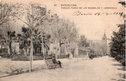 BARCELONA - PARQUE - PASEO DE LAS MAGNOLIAS Y UMBRÁCULO - CARTOLINA FP SCRITTA NEL 1903 - Barcelona