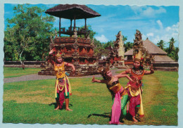 Bali - Tari Ramayana - RAMA DAN SINTA YANG DIDAMPINGI OLEH LAKSAMANA - Indonesië