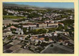 69. PIERRE BENITE – Vue Aérienne Sur L'Hôpital Jules Courmont / CPSM (voir Scan Recto/verso) - Pierre Benite