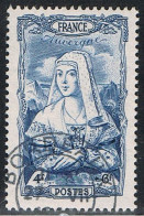 FRANCE : N° 597 Oblitéré (Coiffes D'Auvergne) - PRIX FIXE - - Used Stamps