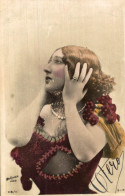 CPA Otéro Artiste Théâtre Grande Cocotte Glamour Reutlinger - Entertainers