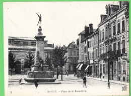 TROYES - Place De La Bonneterie - Troyes