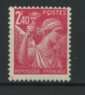 FRANCE -  IRIS - N° Yvert 654** - 1939-44 Iris