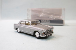 Norev - PEUGEOT 404 1968 Gris Métallisé Réf. 474449 Neuf NBO HO 1/87 - Baanvoertuigen