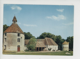 Mortrée - Le Restaurant Et Les Communs - Château D'O XVè Au XVIIIè S. (cp Vierge 007 Combier) - Mortree