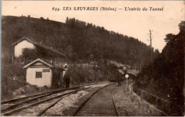 Les Sauvages Canton Tarare L'Entrée Du Tunnel Rhône 69170 N°694 Cpa Non Ecrite Au Dos En TB.Etat - Other & Unclassified