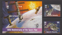 2007 UN New York  Space For Humanity Space Shuttle, Astronauts Set Of 2 & Souvenir Sheet   MNH - Ongebruikt
