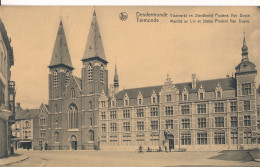 DENDERMONDE   VISSCHMARKT EN STANDBEELD PRUDENS VAN DUYSE - Dendermonde