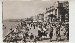 Nice 06 Carte Circulée Timbrée- Le Palais De La Mediterranée -Cour Bien Animée - Carnaval