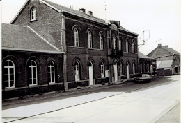 Buvrinnes La Maison Communale Et Les Ecoles 10X15 - Binche