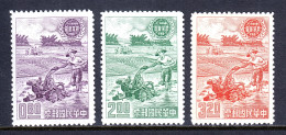 China (Taiwan) - Scott #1308-1310 - MH - No Gum As Issued - SCV $9.65 - Nuevos