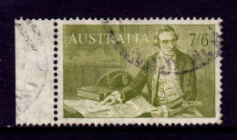 Australia - Scott #376 - Used - Remnant Gum, Unevenness - SCV $16 - Usados