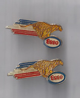 PIN'S THEME CARBURANT  LOT DE 2 PINS    ESSO  TIGRE - Kraftstoffe