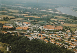 DONZERE (26) Cité I , Casernes Et Vallée Du Rhône - Vue Aérienne  CPSM  GF - Donzere