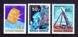 Indonesia - Scott #819-821 - MNH - SCV $12 - Indonesien