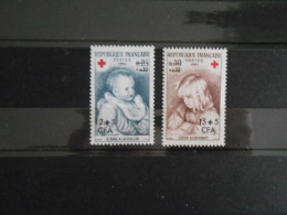 REUNION YT 366/367 CROIX-ROUGE 1965** - Unused Stamps