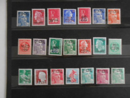 REUNION YT LOT DE PETITS FORMATS*/** - Unused Stamps