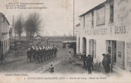 CPA St-PHILBERT - Route De NANTES - 1918 - Pompiers - Hôtel Du Chêne Vert - V. DENIS - Fabrique Eaux Gazeuses - Saint-Philbert-de-Grand-Lieu