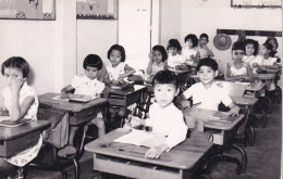 Indochine - Photo De Classe élementaire - Photographie Originale De DUY HY - Type Agfa Brovira - Rare - Asia