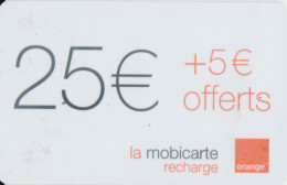 TC19 - 3 RECHARGES MOBICARTE 25+5 € Differents Modèles Pour 1 € - Czech Republic