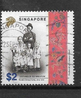 SINGAPORE 1992 COSTUMES OF 1910 $2 - Singapur (1959-...)