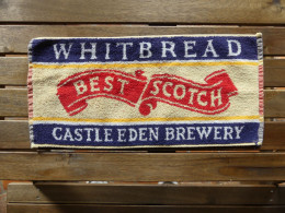 Serviette De Bar Whitbread  Castle Eden Brewery Best Scotch - Servilletas Publicitarias