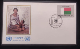 EL)1980 UNITED NATIONS, NATIONAL FLAG OF THE MEMBER COUNTRIES, MADAGASCAR, UNICEF, MOTHER AND BABY, FDC - Neufs