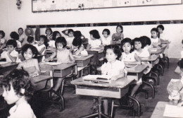 Indochine - Photo De Classe élementaire - Photographie Originale De DUY HY - Type Agfa Brovira - Rare - Asia