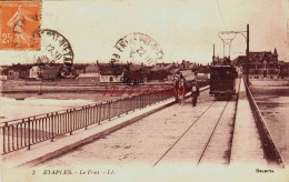 CPA ETAPLES - PAS DE CALAIS - LE PONT - ATTELAGE ET TRAMWAY - Etaples