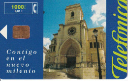 CP-179 TARJETA DE NUEVO MILENIO CATEDRAL TIRADA 15500 - Commemorative Pubblicitarie