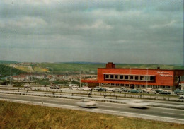 ! Moderne Ansichtskarte BAB Autobahn Rasthaus Würzburg Nordseite, Bayern, Autos, Cars - Wuerzburg