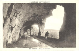 60 - RUOMS - Sous Les Tunnels - Animée - Ruoms