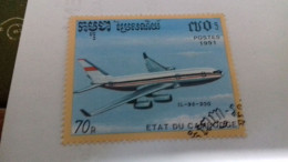 LR / TIMBRE ETAT DU CAMBODGE 1991 IL 96 300 AVION - Cambodia