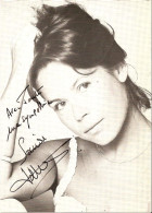 PHOTO GRAND FORMAT 1 - ENV 1 - CINEMA - THEATRE - PHOTO DEDICACEE DE LA COMEDIENNE FRANCAISE SONIA VOLLEREAUX - Signed Photographs