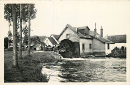 72* CONNERRE  Le Moulin De La Croix     CPSM (9x14cm)       RL26,1382 - Connerre