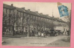 SAS1608  CPA  CHAMPAGNE-SUR-SEINE  (Seine Et Marne)  Place Du Marché - Animation  +++ - Champagne Sur Seine